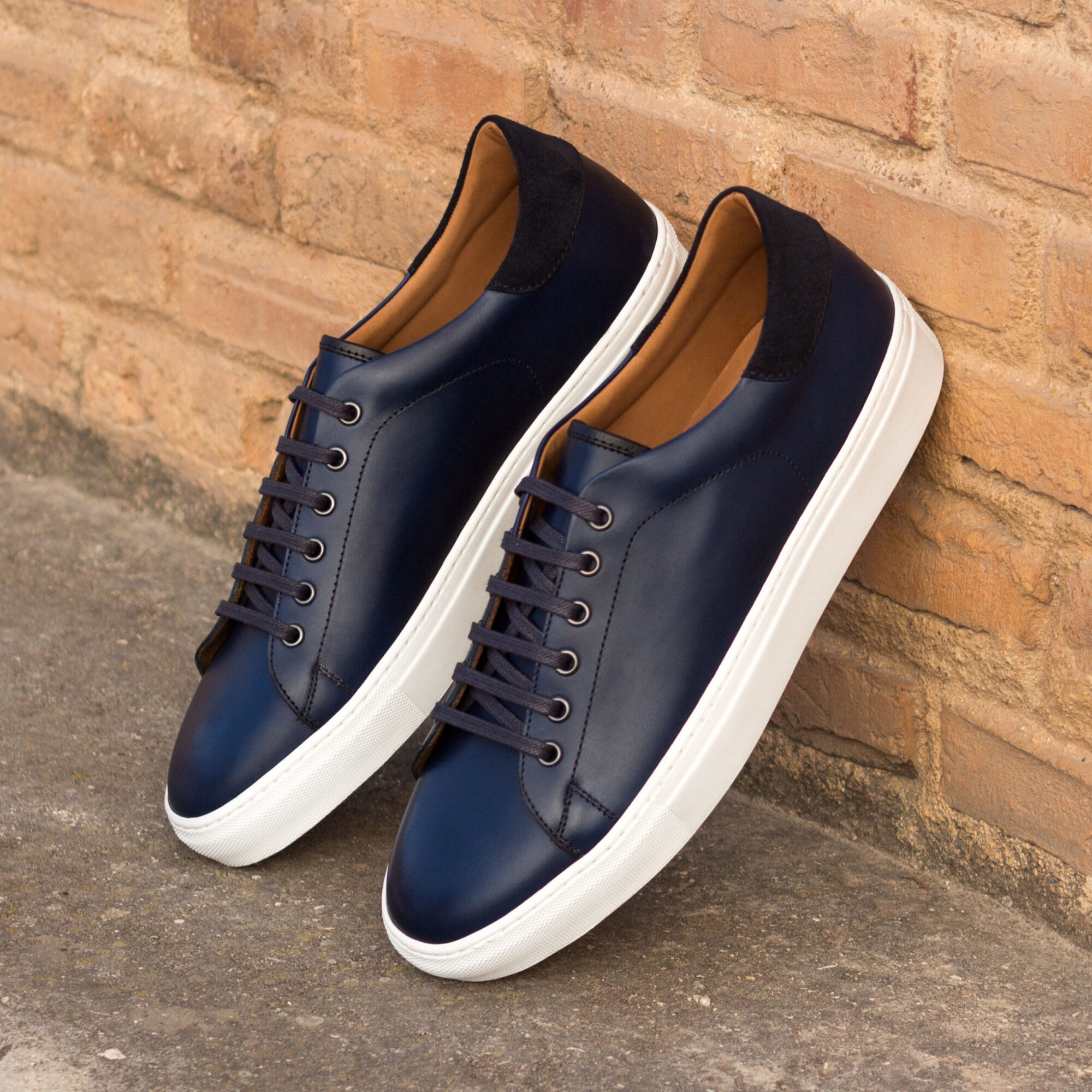 Trainer - Image 5