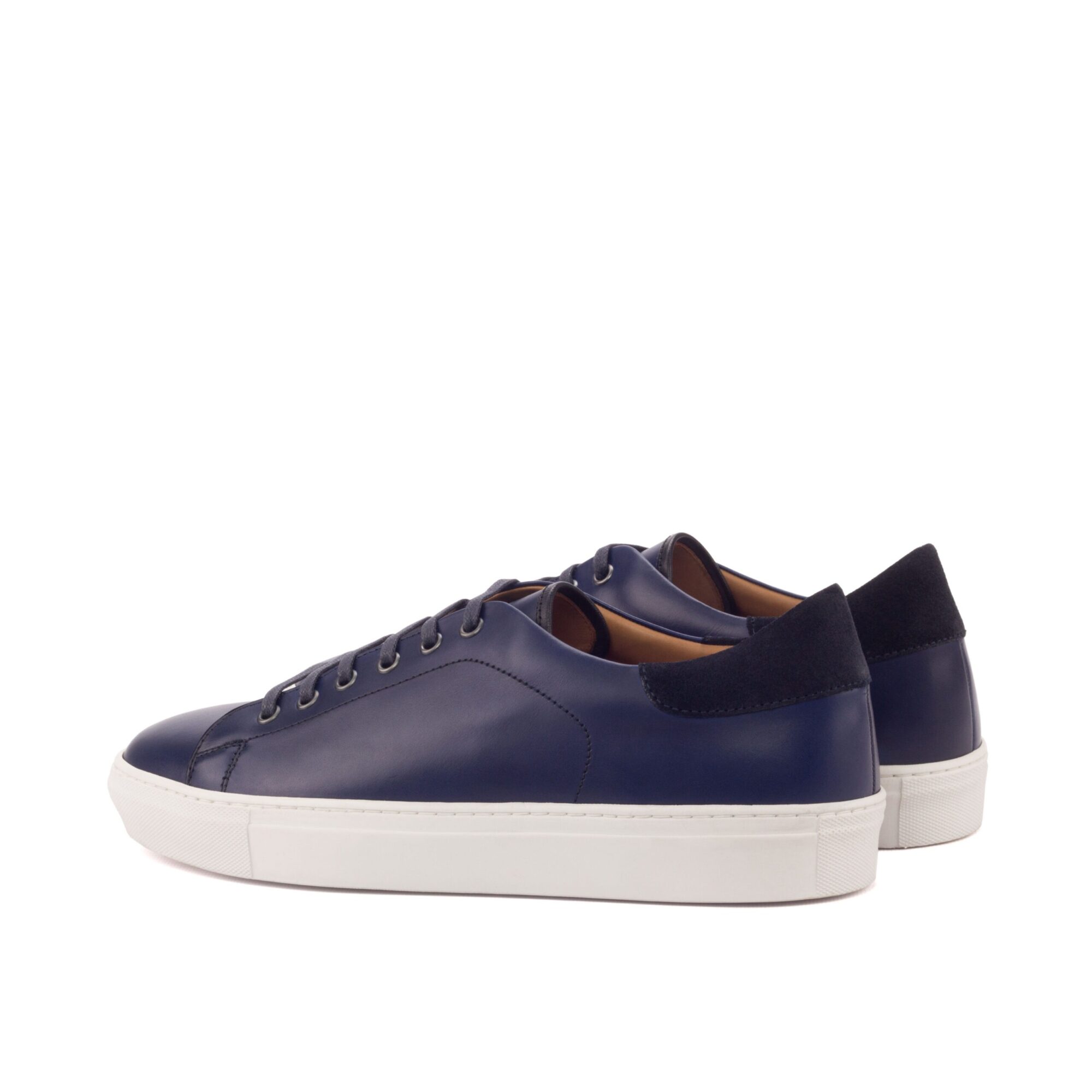Trainer - Image 2