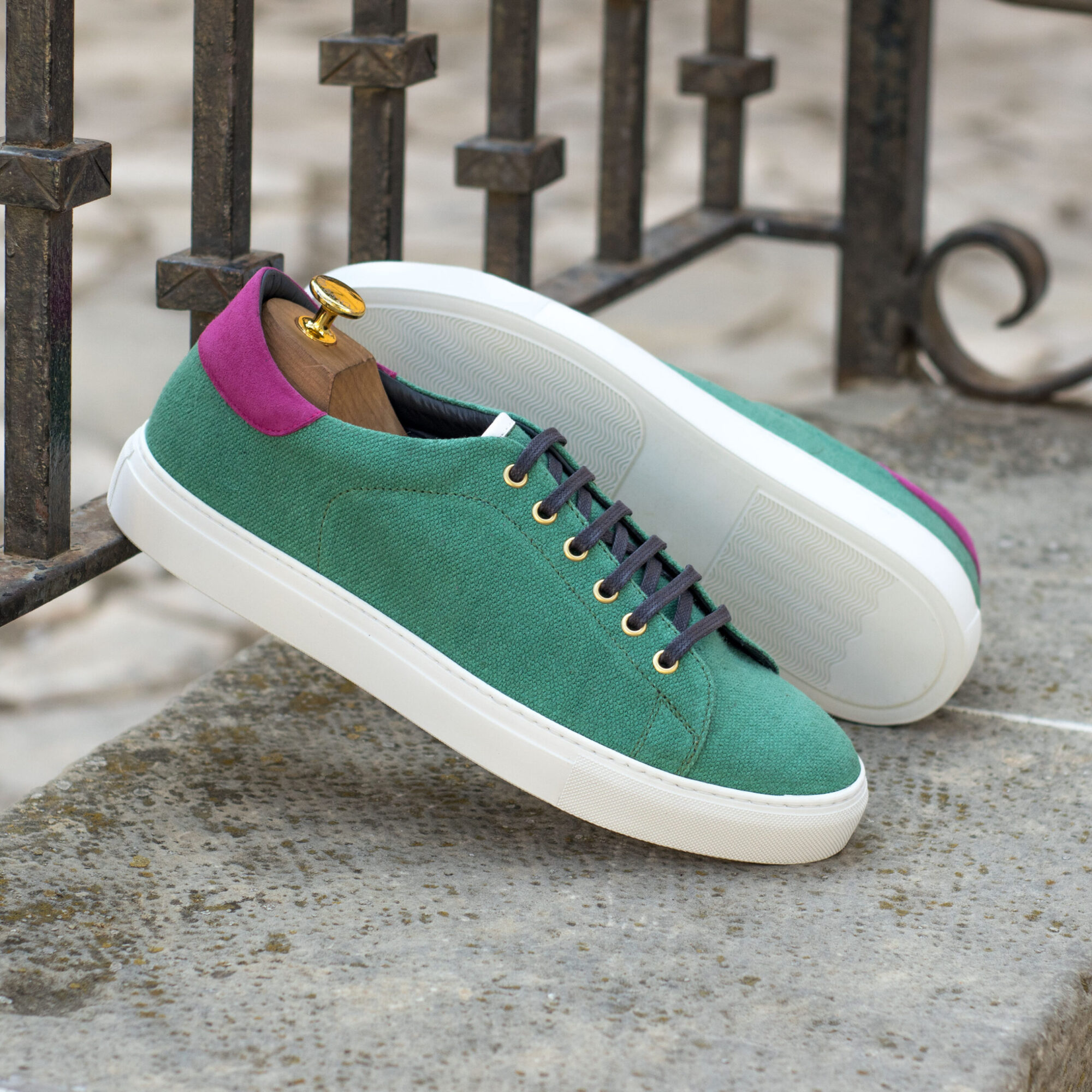 Trainer - Image 5