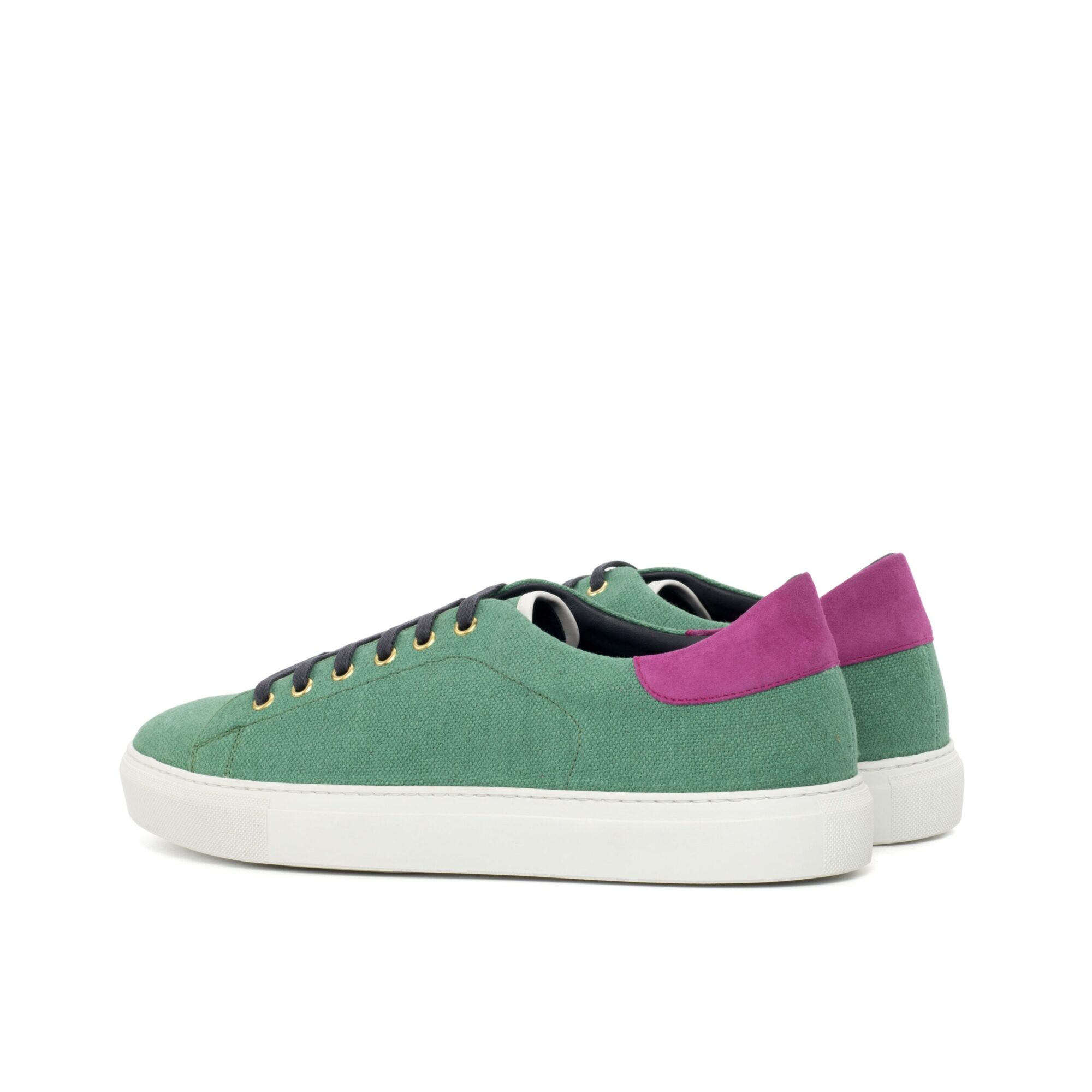 Trainer - Image 2