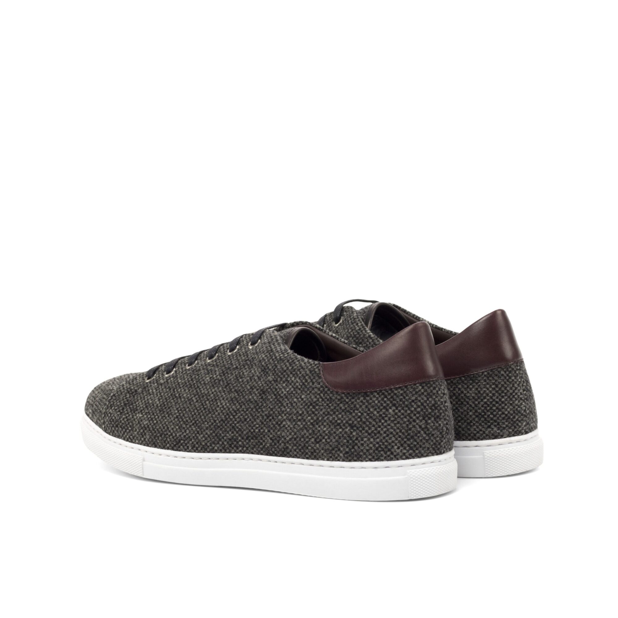 Trainer - Image 2