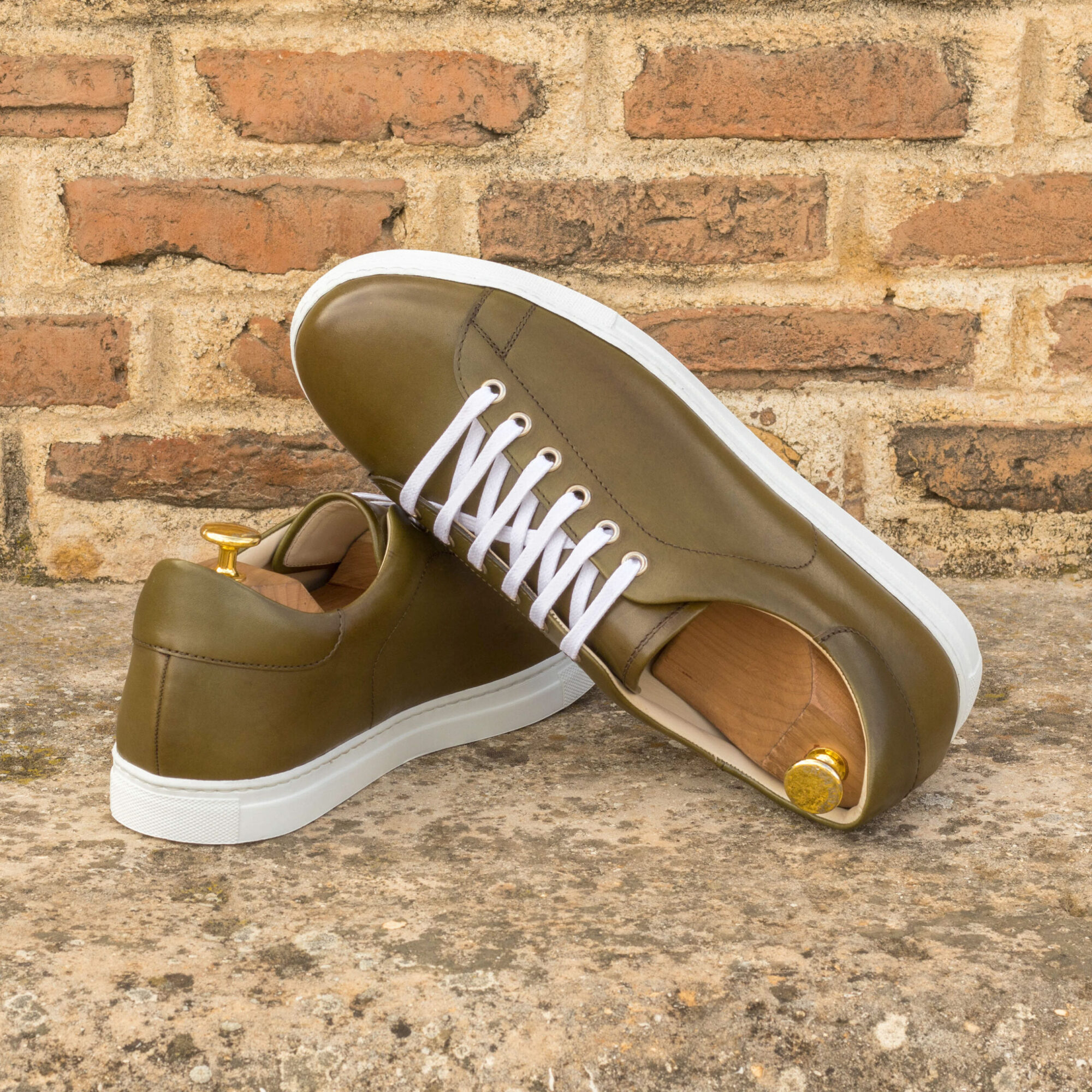 Trainer - Image 4