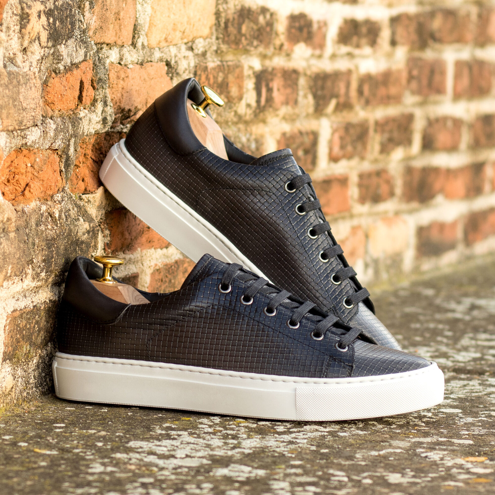 Trainer - Image 5