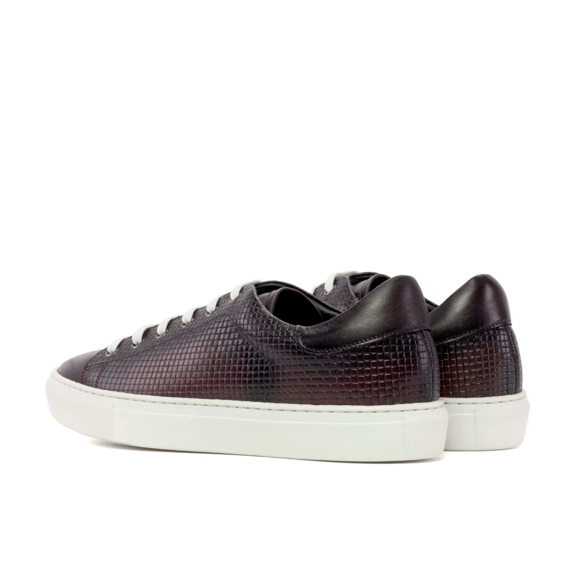 Trainer - Image 2
