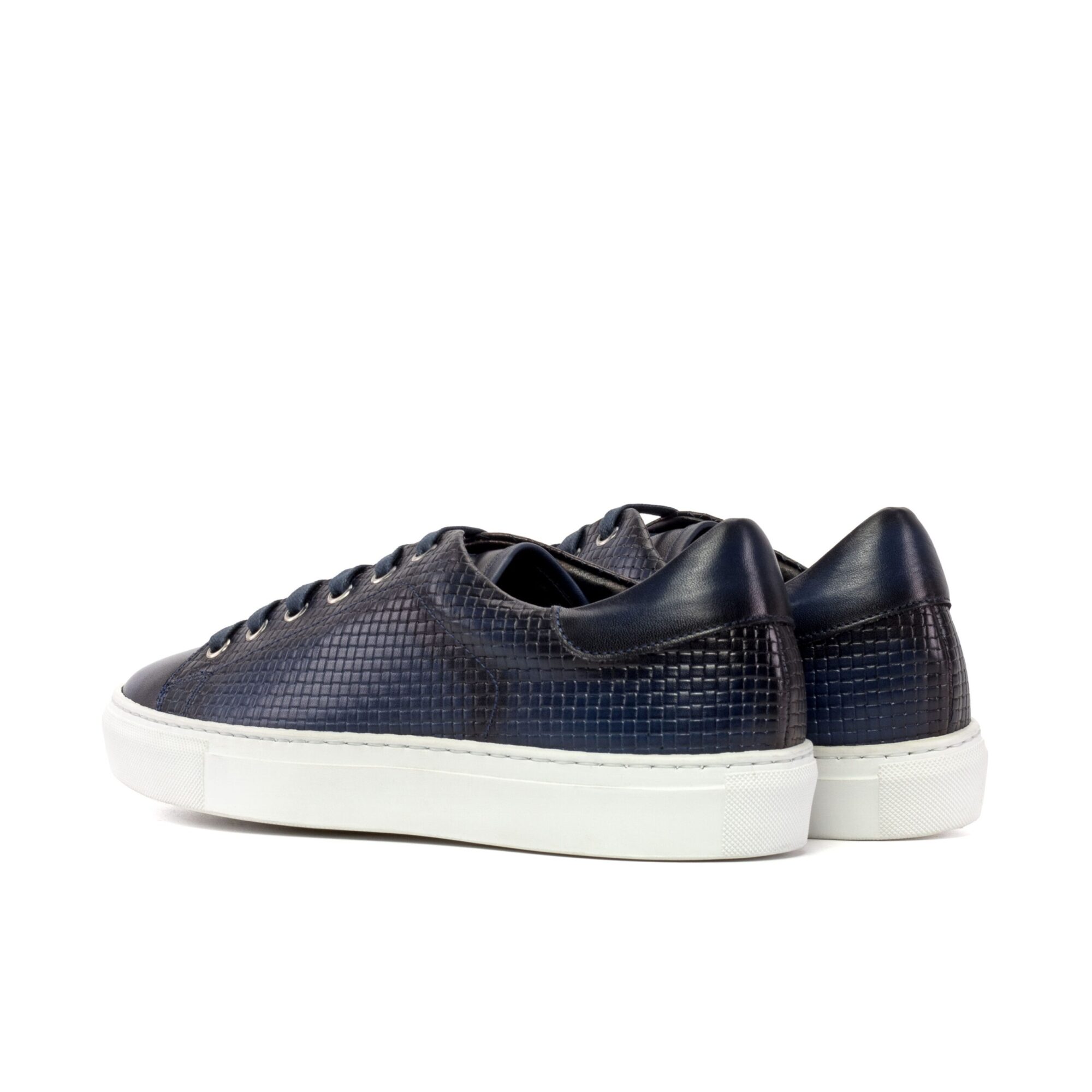 Trainer - Image 2