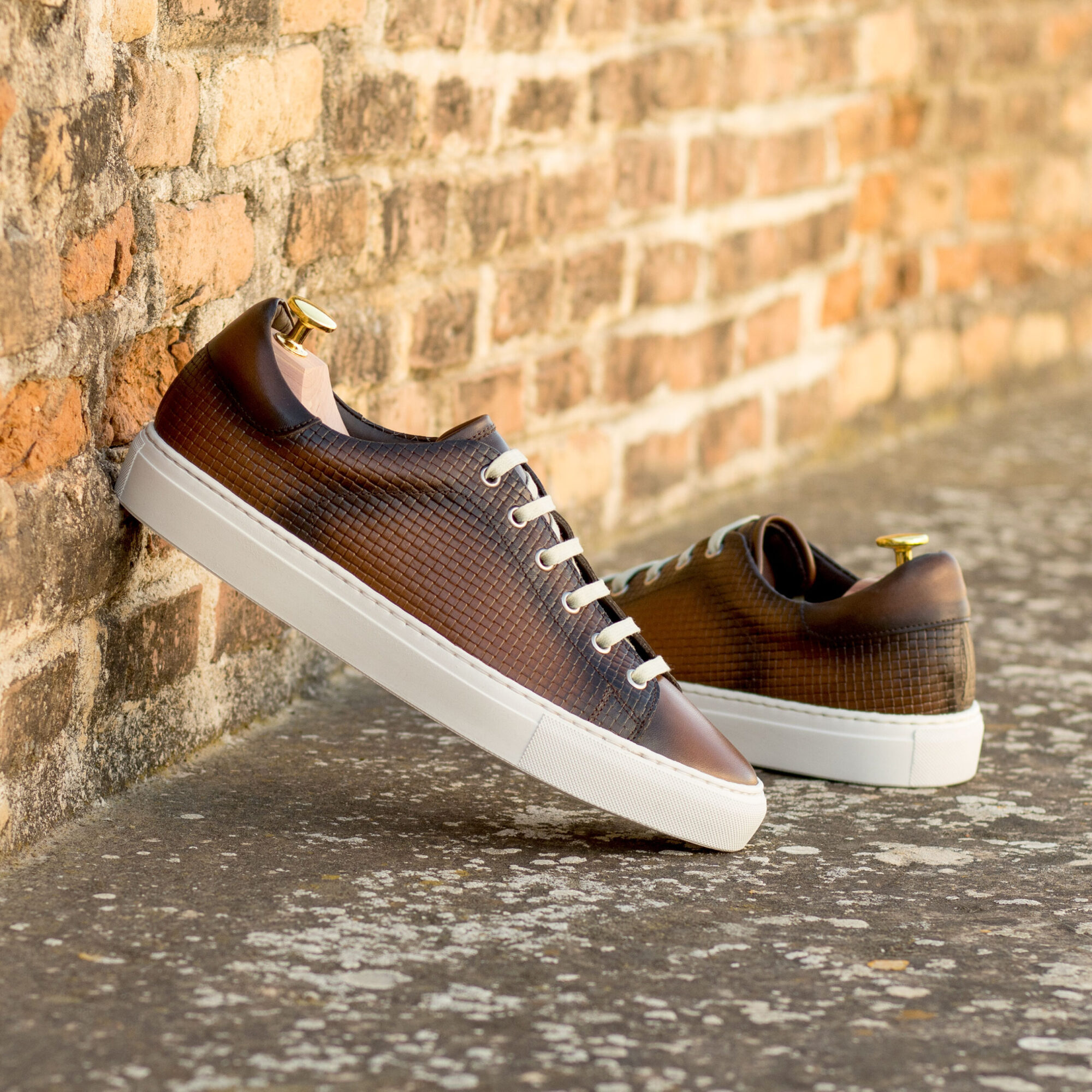 Trainer - Image 5