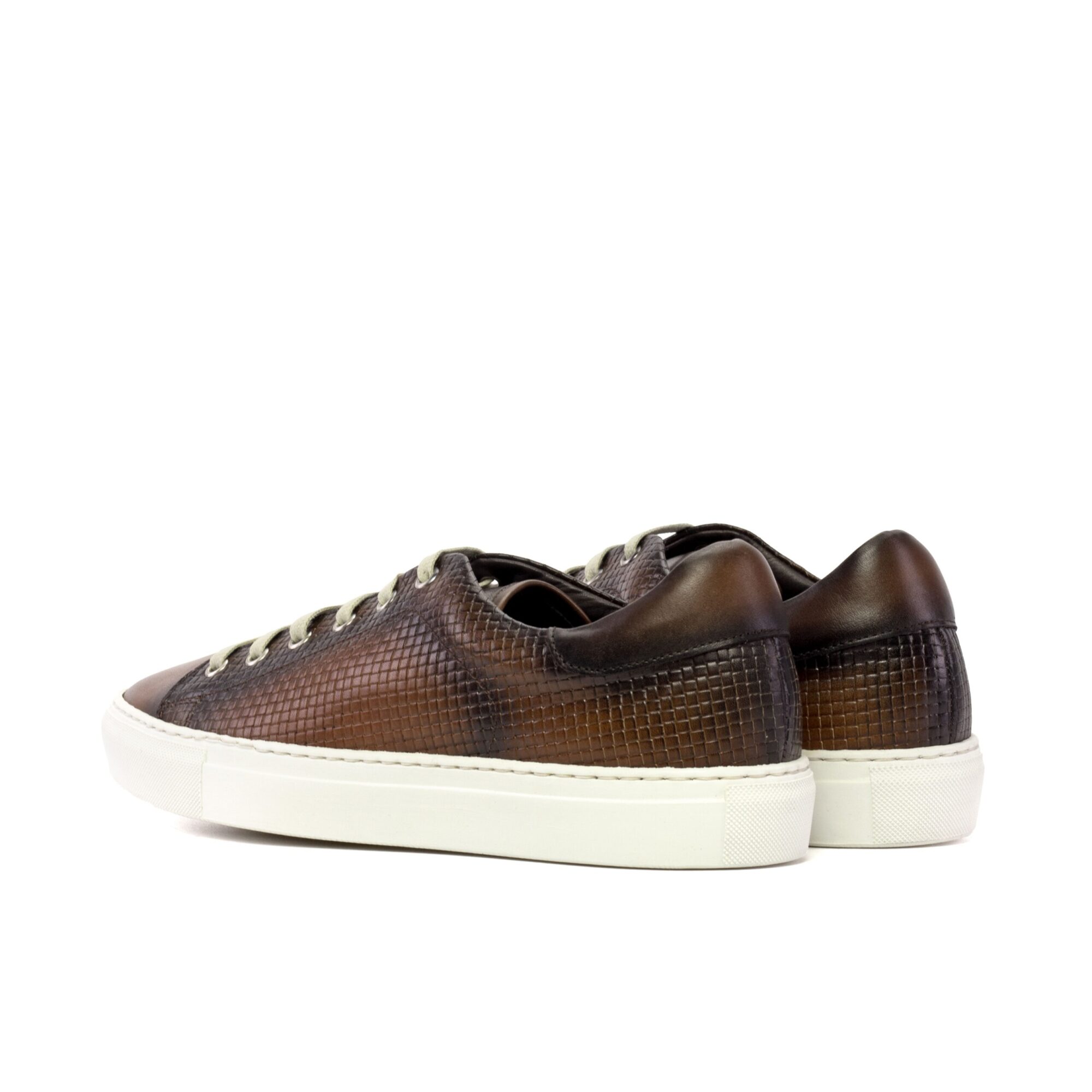 Trainer - Image 2