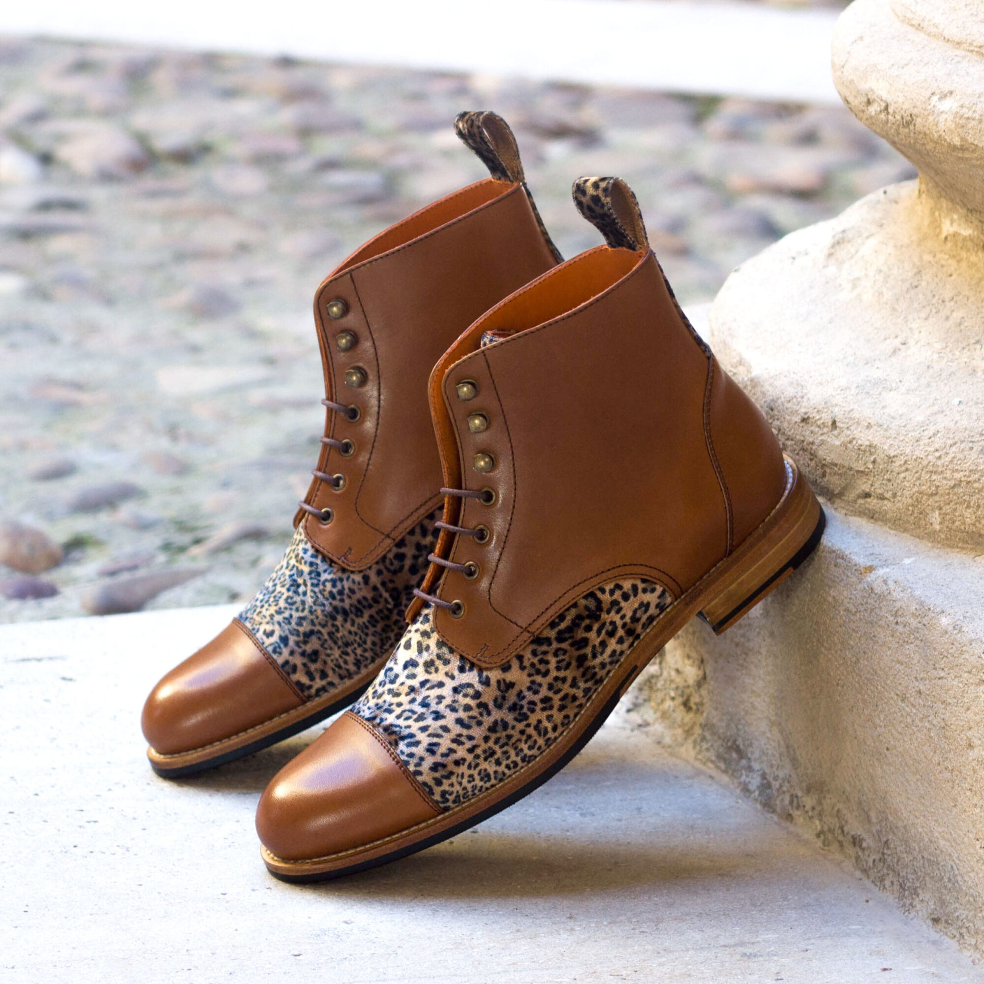 Women's Lace Up Captoe Boot - Image 4