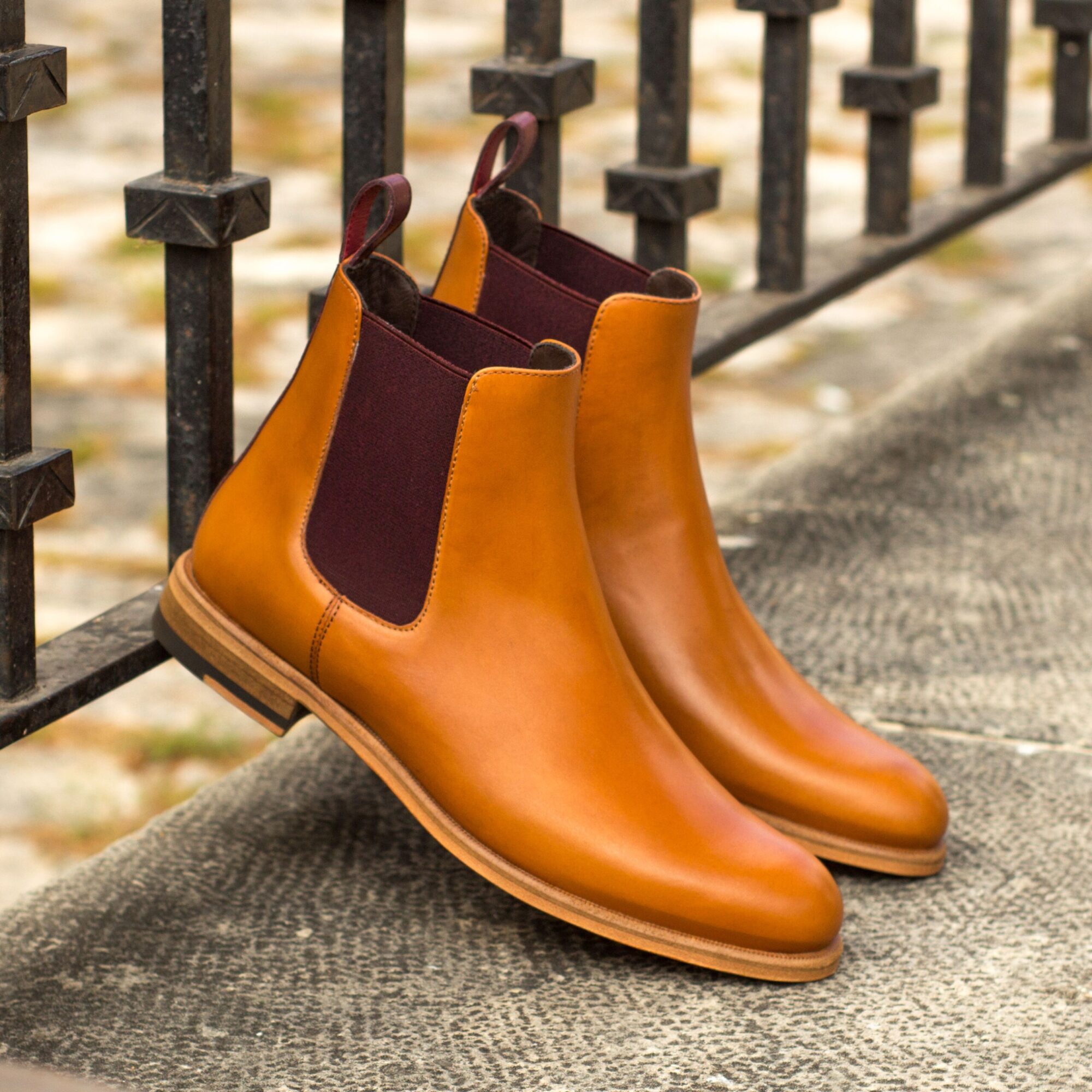 Women's Chelsea Boot - Image 4