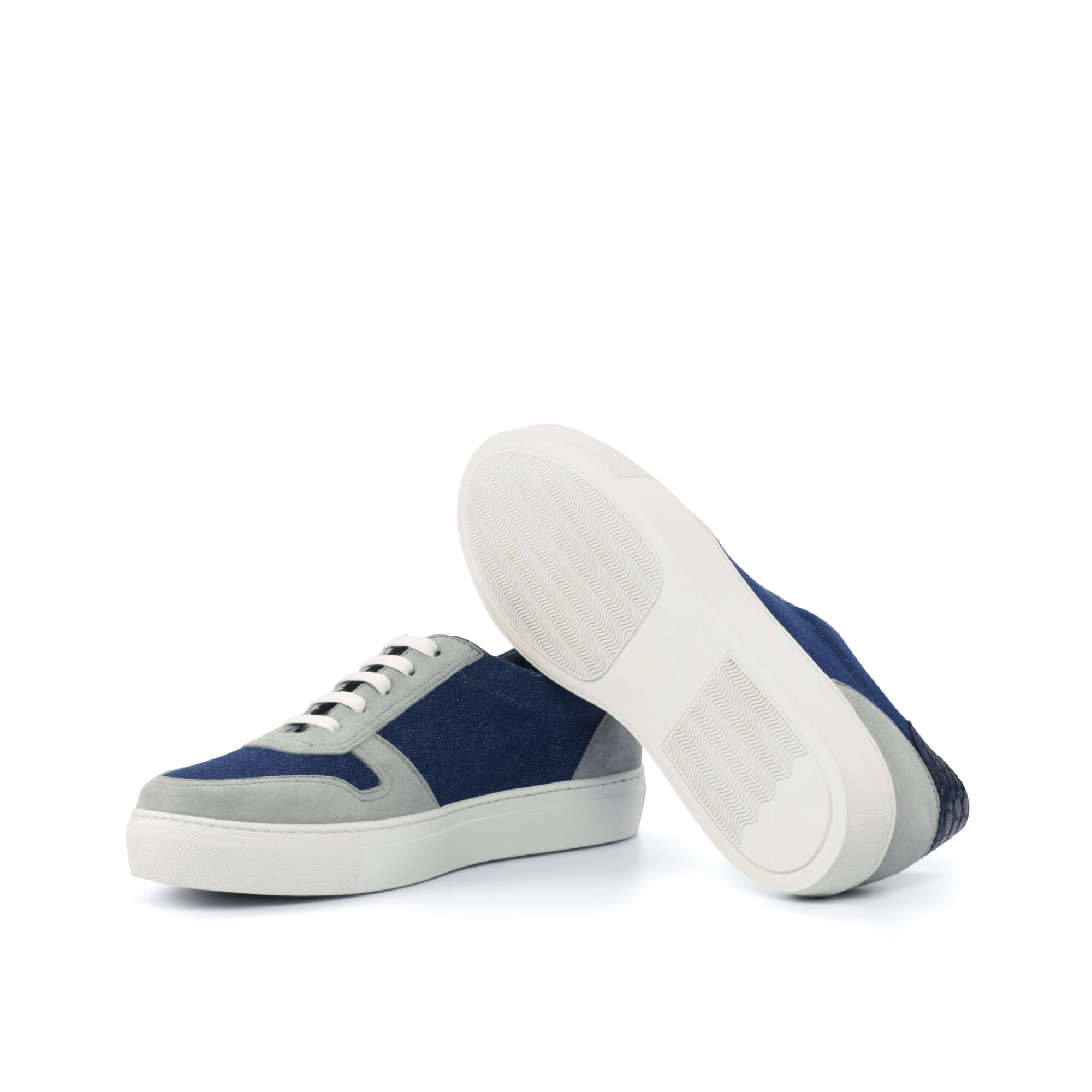 Women's Trainer - Image 3