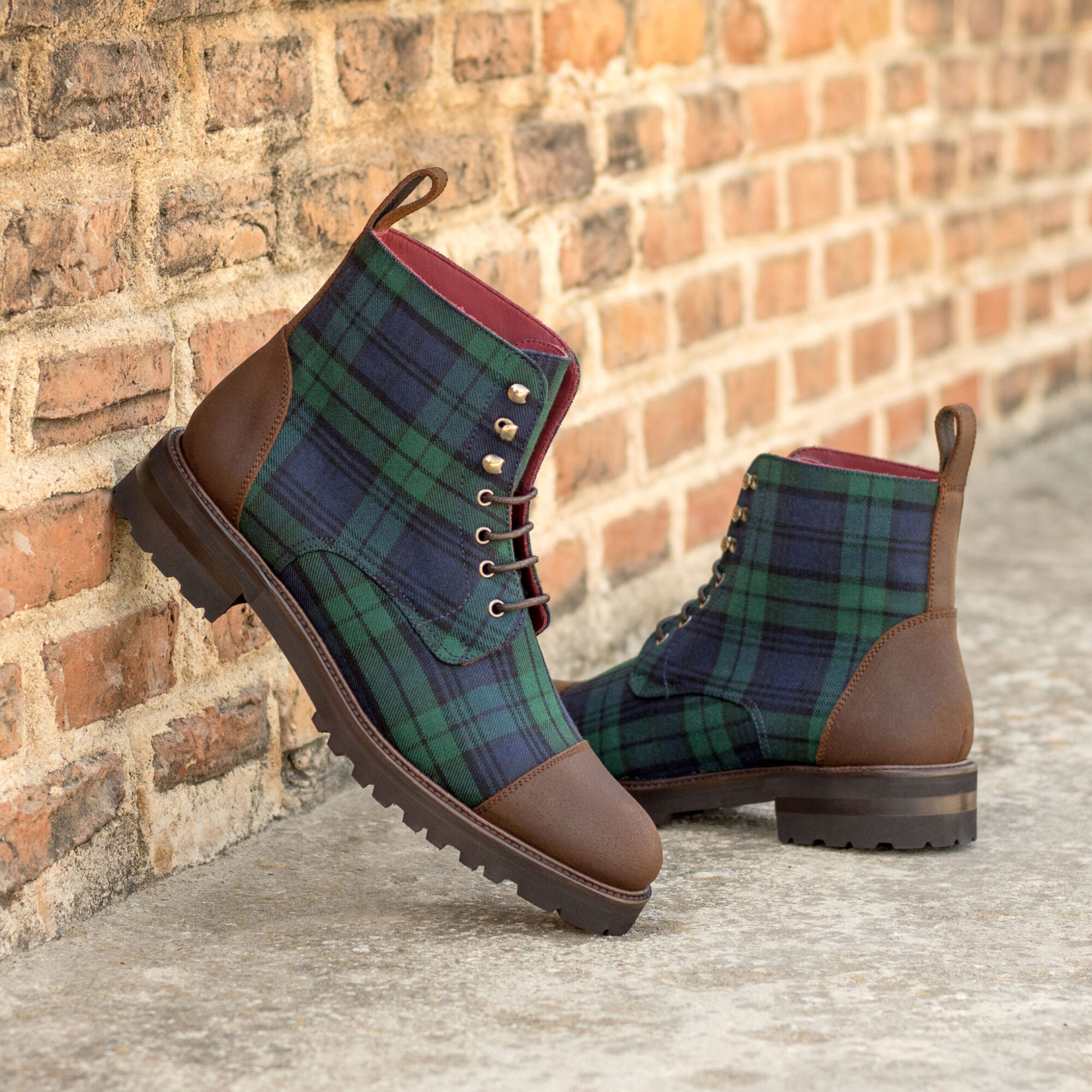 Women's Lace Up Captoe Boot - Image 4